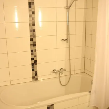 Grofe Hotel